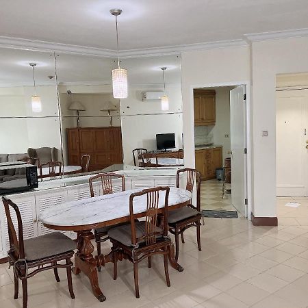 Batavia Hotel & Serviced Apartments Jakarta Extérieur photo