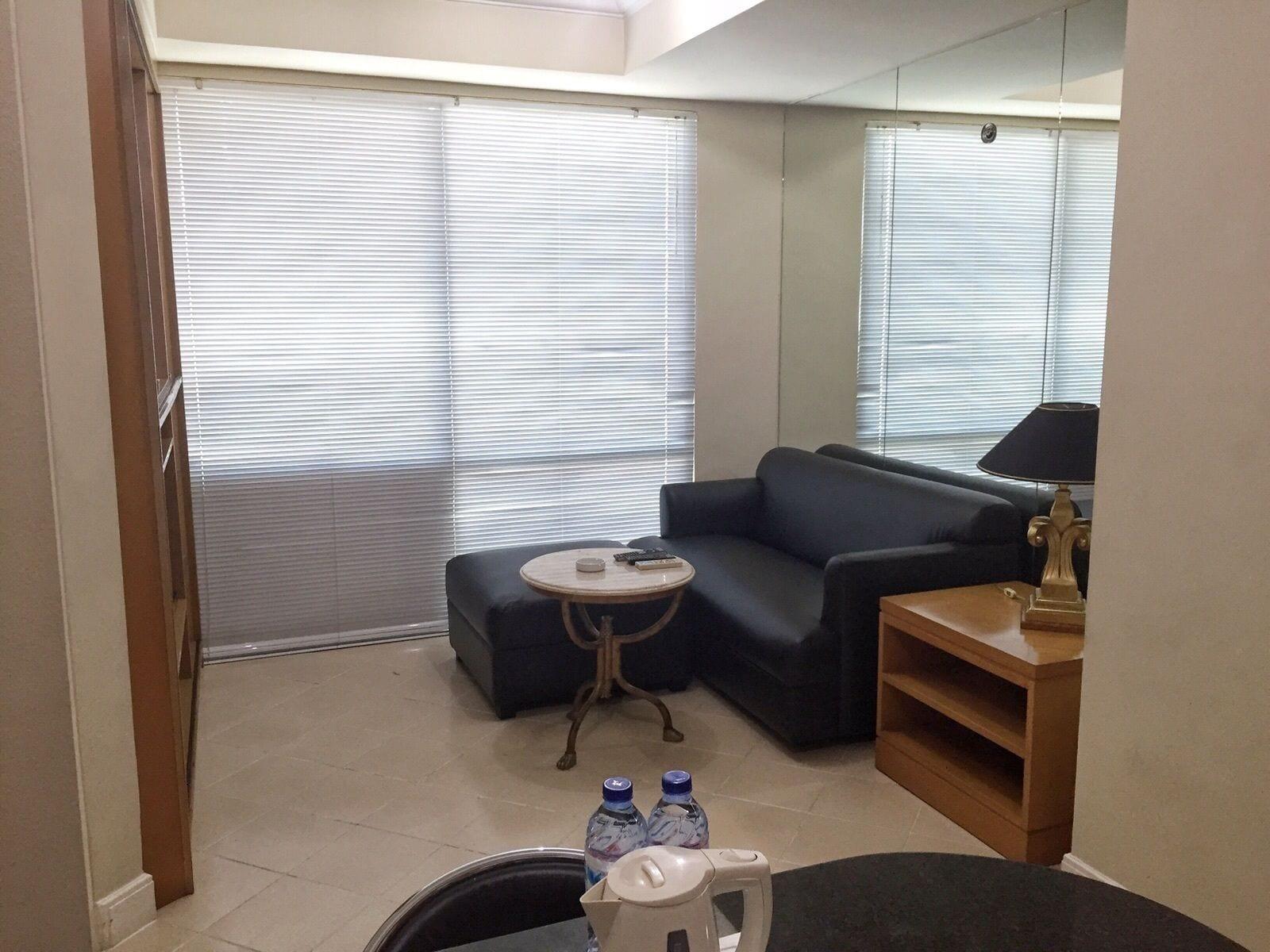 Batavia Hotel & Serviced Apartments Jakarta Extérieur photo