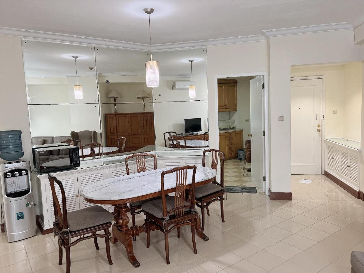 Batavia Hotel & Serviced Apartments Jakarta Extérieur photo
