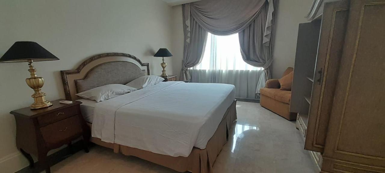 Batavia Hotel & Serviced Apartments Jakarta Extérieur photo