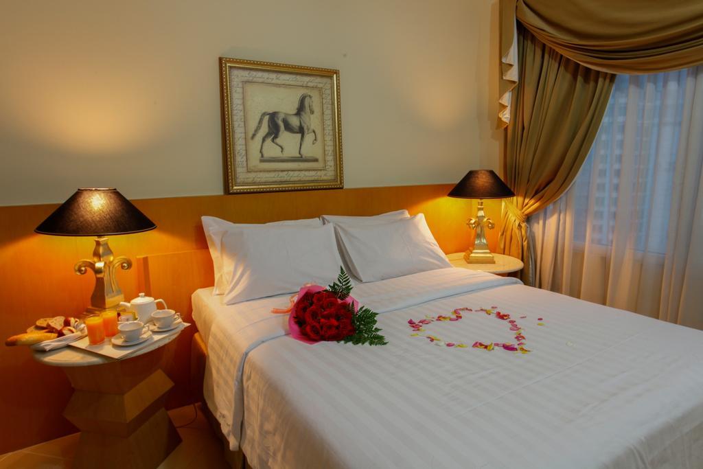 Batavia Hotel & Serviced Apartments Jakarta Extérieur photo