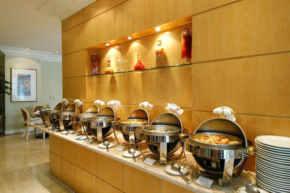 Batavia Hotel & Serviced Apartments Jakarta Extérieur photo