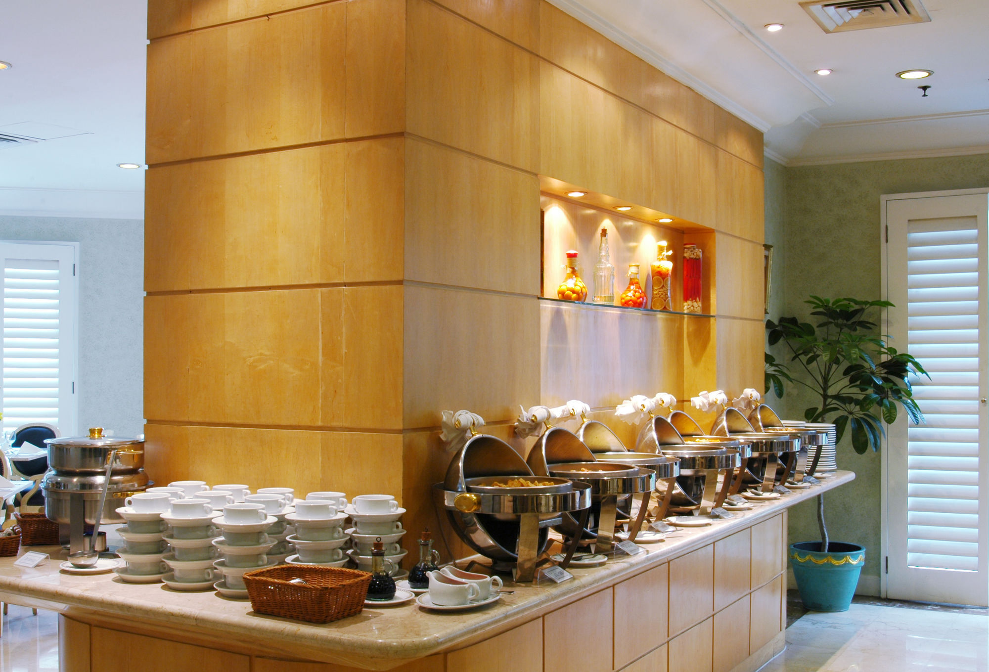 Batavia Hotel & Serviced Apartments Jakarta Extérieur photo
